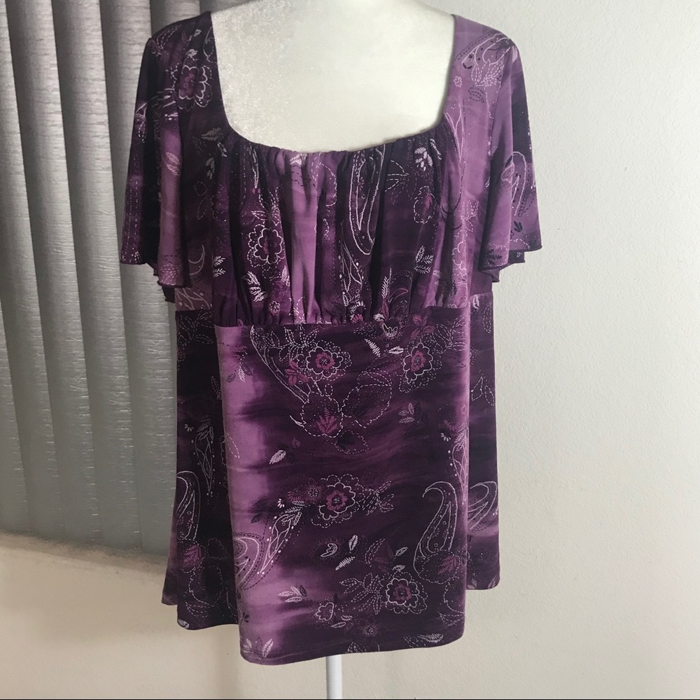 Dressbarn Woman Empire Waist Top